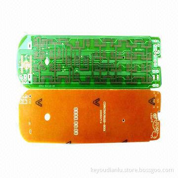PCB with Green Solder Mask and 0.3mm Minimum Hole Size